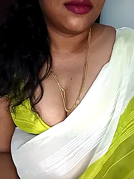 Chinnima143 online show from 02/04/26, 04:35