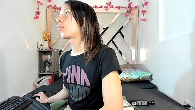 Geminis    online show from 03/01/26, 03:52