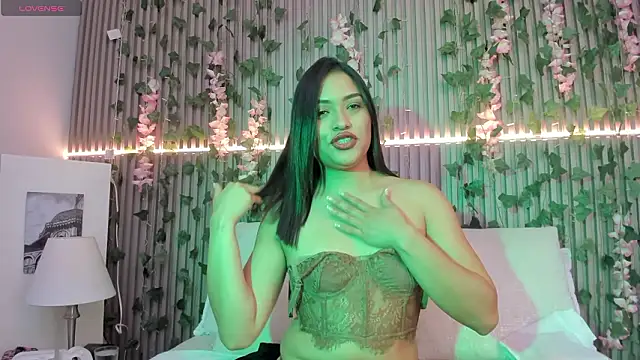 Georgia Vega online show from 03/05/26, 07:32