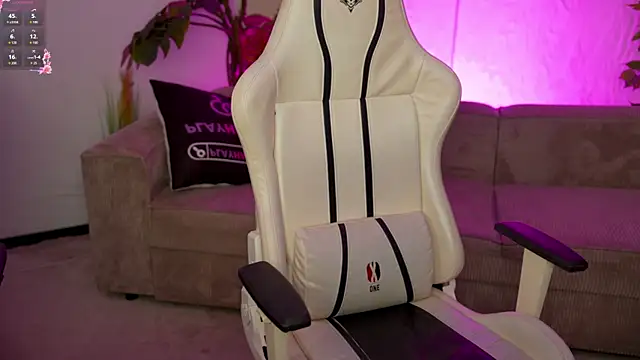 Zlata Sky online show from 10/24/25, 02:46