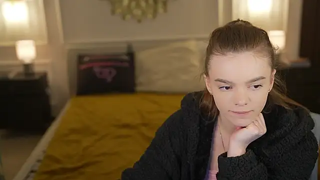 Zlata Sky online show from 03/24/26, 03:50