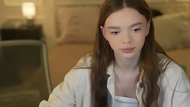 Snapshot of Zlata_Sky chatting on 07/12/26, 02:41 Zlata Sky online show from 07/12/26, 02:41
