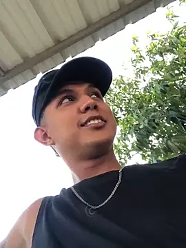  Usher online show from 02/24/26, 10:19