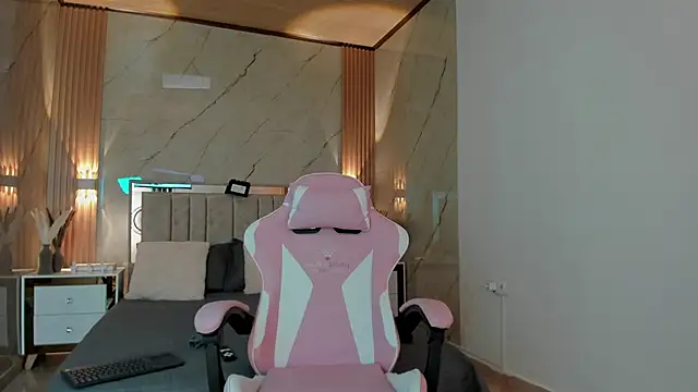 avigail xo online show from 02/04/26, 06:36