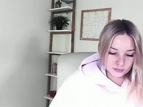 VelvetAngela online show from 02/19/26, 06:53