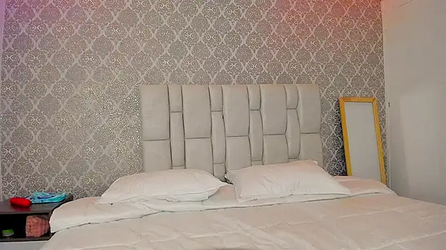 valeriesaint online show from 03/12/26, 10:38