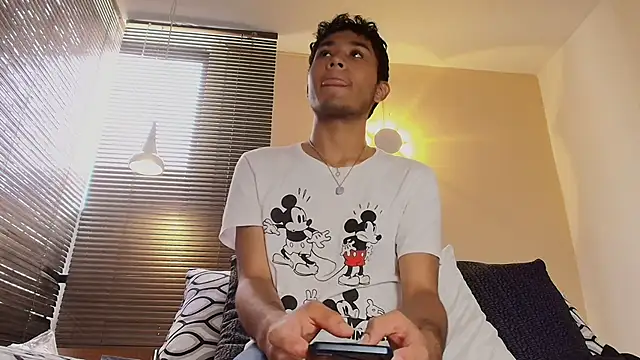 Damon Salvarote S online show from 02/17/26, 07:31