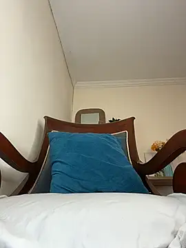 LilaRvsh online show from 03/30/26, 05:14