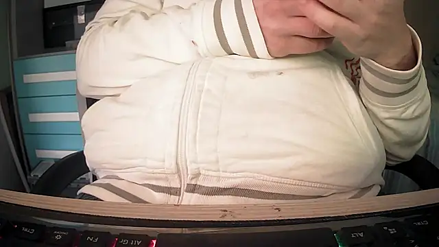 no-name15 online show from 02/13/26, 04:36