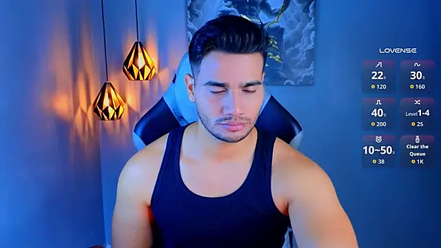 AndresRodriguez1 online show from 04/19/26, 11:53