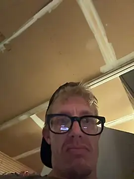 Snapshot of Daddybigdick123123 chatting on 05/30/26, 07:05 Daddybigdick123123 online show from 05/30/26, 07:05