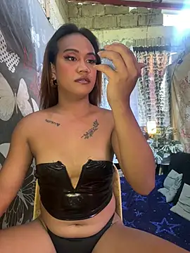 Queen-barbie online show from 04/21/26, 03:13