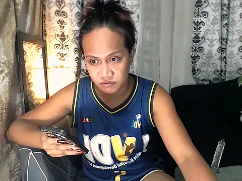 Queen-barbie online show from 07/20/26, 11:23