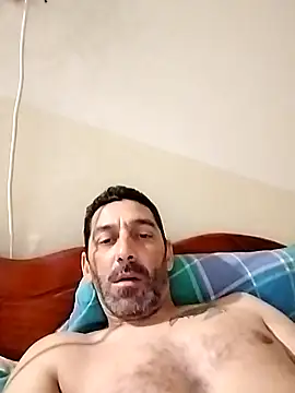 Snapshot of Spider2828 chatting on 05/21/26, 04:47 Spider2828 online show from 05/21/26, 04:47