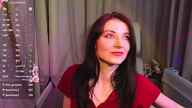 NicoleLuxe online show from 04/20/26, 05:37