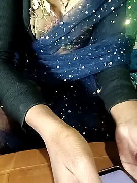 Royal hotti0011 online show from 02/23/26, 05:10