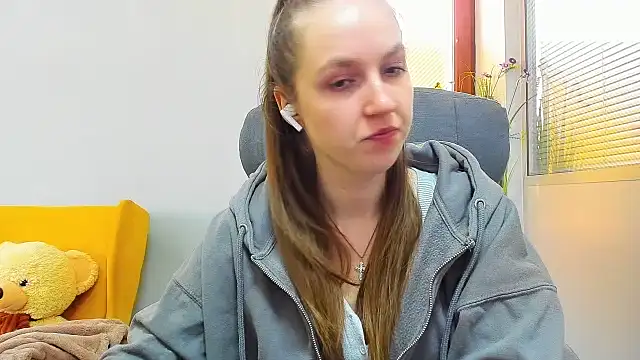 Nessi-Morris online show from 03/04/26, 09:37