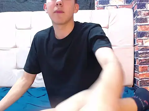 massimoferrera303av online show from 02/24/26, 07:34