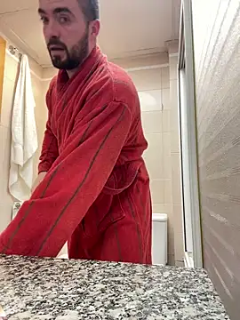 Snapshot of Ghostdick0712 chatting on 02/17/26, 07:31 Ghostdick0712 online show from 02/17/26, 07:31