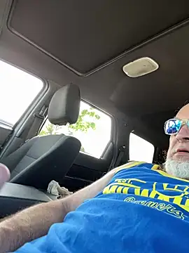 Snapshot of Skippy2420 chatting on 06/01/26, 08:54 Skippy2420 online show from 06/01/26, 08:54