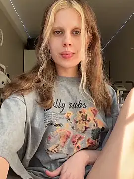 Maxine gold online show from 04/21/26, 11:38