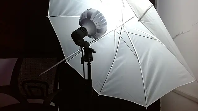 Miss Merrie online show from 03/01/26, 10:06