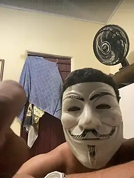 Snapshot of morenominas01 chatting on 02/02/26, 03:11 morenominas01 online show from 02/02/26, 03:11