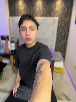 Samu Hott online show from 02/09/26, 08:24