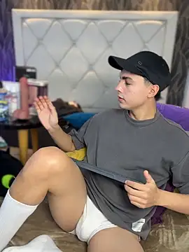 Samu Hott online show from 02/12/26, 08:26