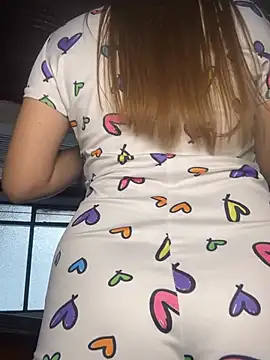 lilasun17 online show from 04/18/26, 07:07