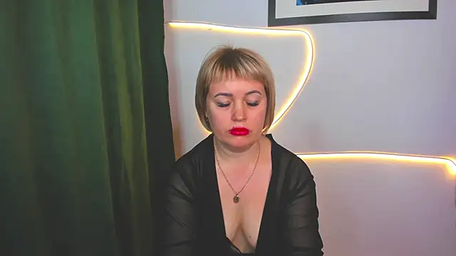 MaryClars online show from 05/05/26, 08:33