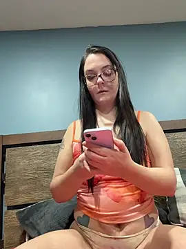 lanacolleen12 online show from 02/11/26, 08:58