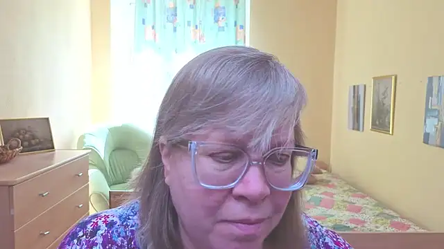 Emma Eclipsee online show from 03/29/26, 10:48