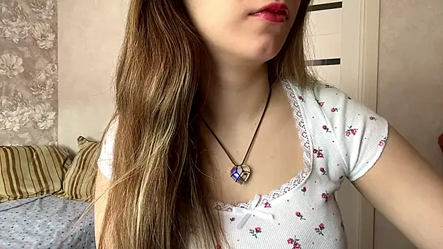 Snapshot of Shanika_wey chatting on 02/22/26, 06:13 Shanika wey online show from 02/22/26, 06:13