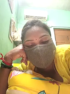 Snapshot of Tamil_Hot_Nisha chatting on 05/06/26, 06:35 Tamil Hot Nisha online show from 05/06/26, 06:35