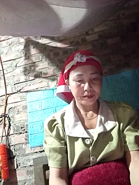 lena-cute online show from 02/15/26, 10:28