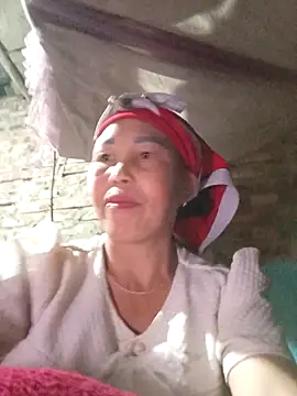 lena-cute online show from 02/17/26, 11:33