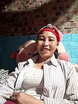 lena-cute online show from 02/22/26, 10:30