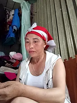 lena-cute online show from 03/24/26, 10:42