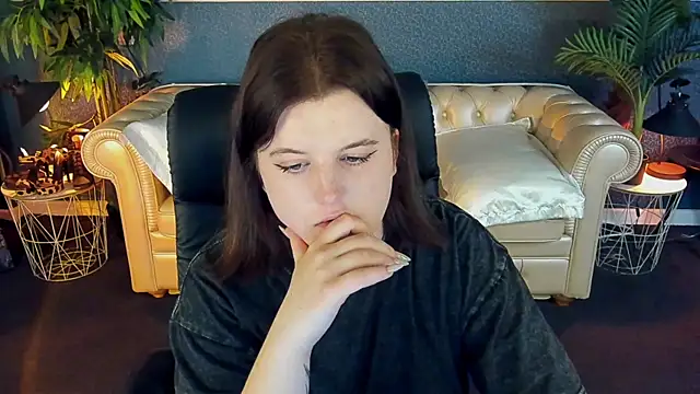 Snapshot of KristiFoxy chatting on 05/11/26, 06:49 KristiFoxy online show from 05/11/26, 06:49