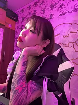 YukiiTYAN online show from 02/09/26, 03:38