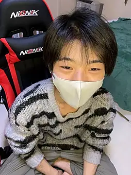 Snapshot of Mura109905 chatting on 03/14/26, 12:43 Mura109905 online show from 03/14/26, 12:43