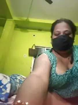 06Rozi online show from 02/25/26, 06:06