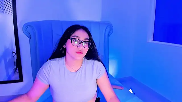 Snapshot of Lya_dubois_ chatting on 07/26/26, 03:14 Lya dubois online show from 07/26/26, 03:14