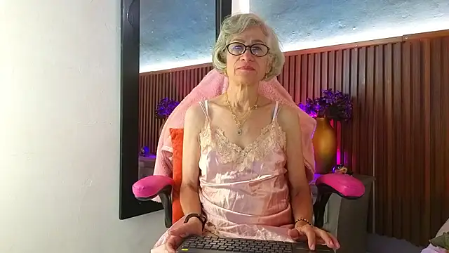 miss monserrate01 online show from 02/26/26, 01:43