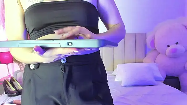 AmberRaiden online show from 02/19/26, 03:35