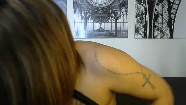 Snapshot of mariannatrans chatting on 04/27/26, 10:57 mariannatrans online show from 04/27/26, 10:57