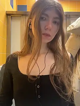 Bubble Chloe online show from 02/21/26, 08:04