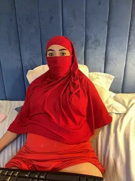 fatimarab   online show from 02/15/26, 07:51