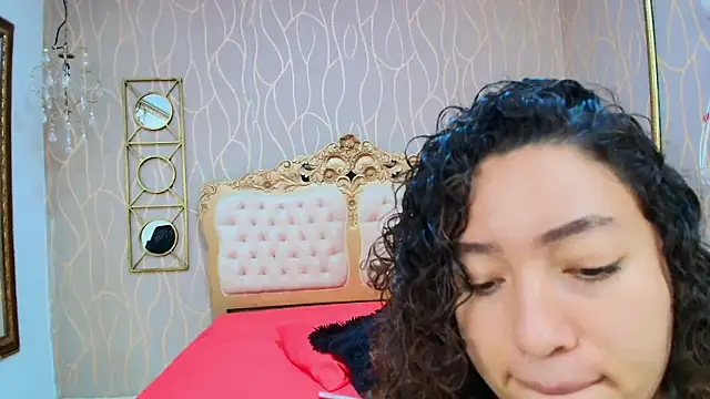 meganrousx online show from 02/16/26, 12:34